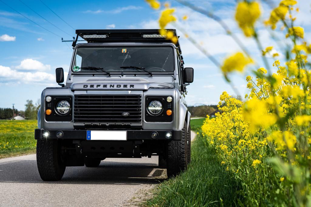 rense lige ud Feasibility LED Headlight Land Rover Defender – Customer Examples
