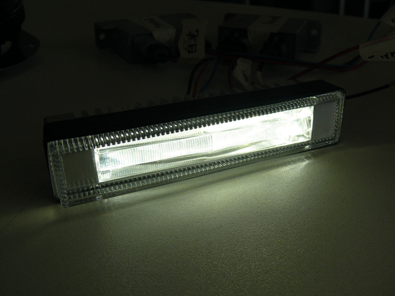 LED-Tagfahrleuchten in Lichtleiter-Technologie